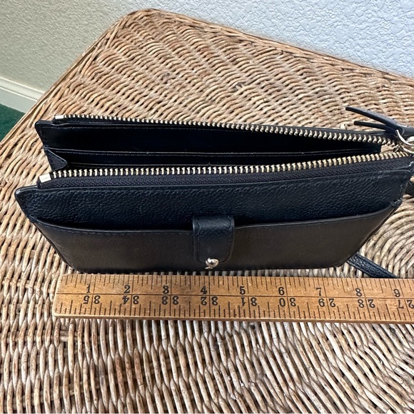 Kate Spade New York Crossbody Organizer Purse Wallet - Picture 11 of 12
